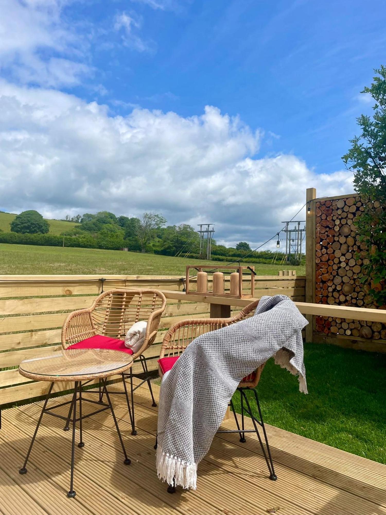 Coedydd - Woods Apartment Bridgend  Ngoại thất bức ảnh